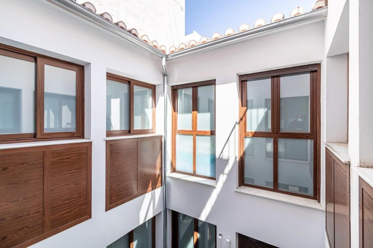Grace Apartments - 3 Bedroom City Centre Γρανάδα Εξωτερικό φωτογραφία