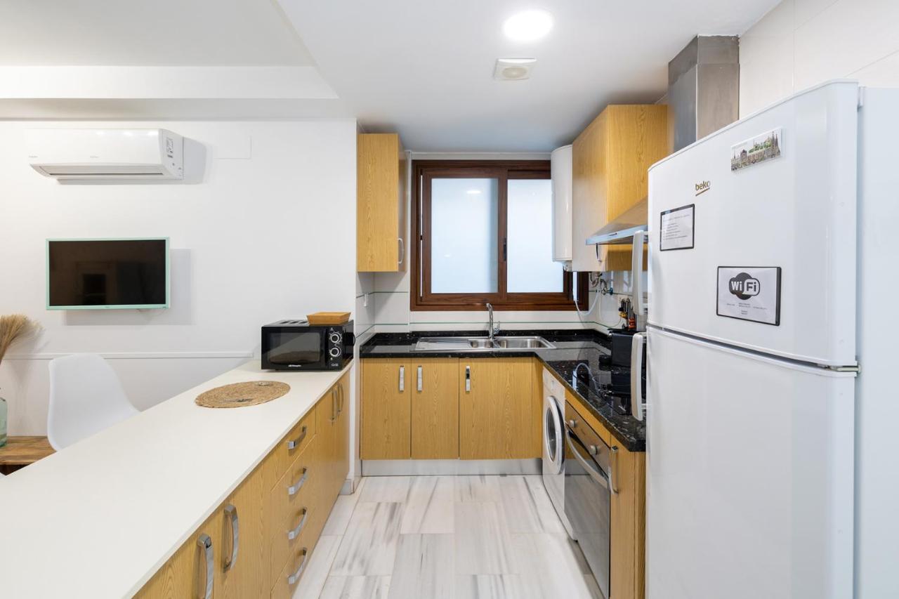 Grace Apartments - 3 Bedroom City Centre Γρανάδα Εξωτερικό φωτογραφία