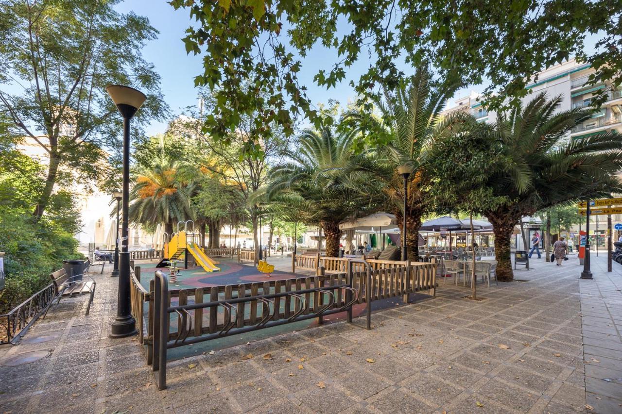 Grace Apartments - 3 Bedroom City Centre Γρανάδα Εξωτερικό φωτογραφία