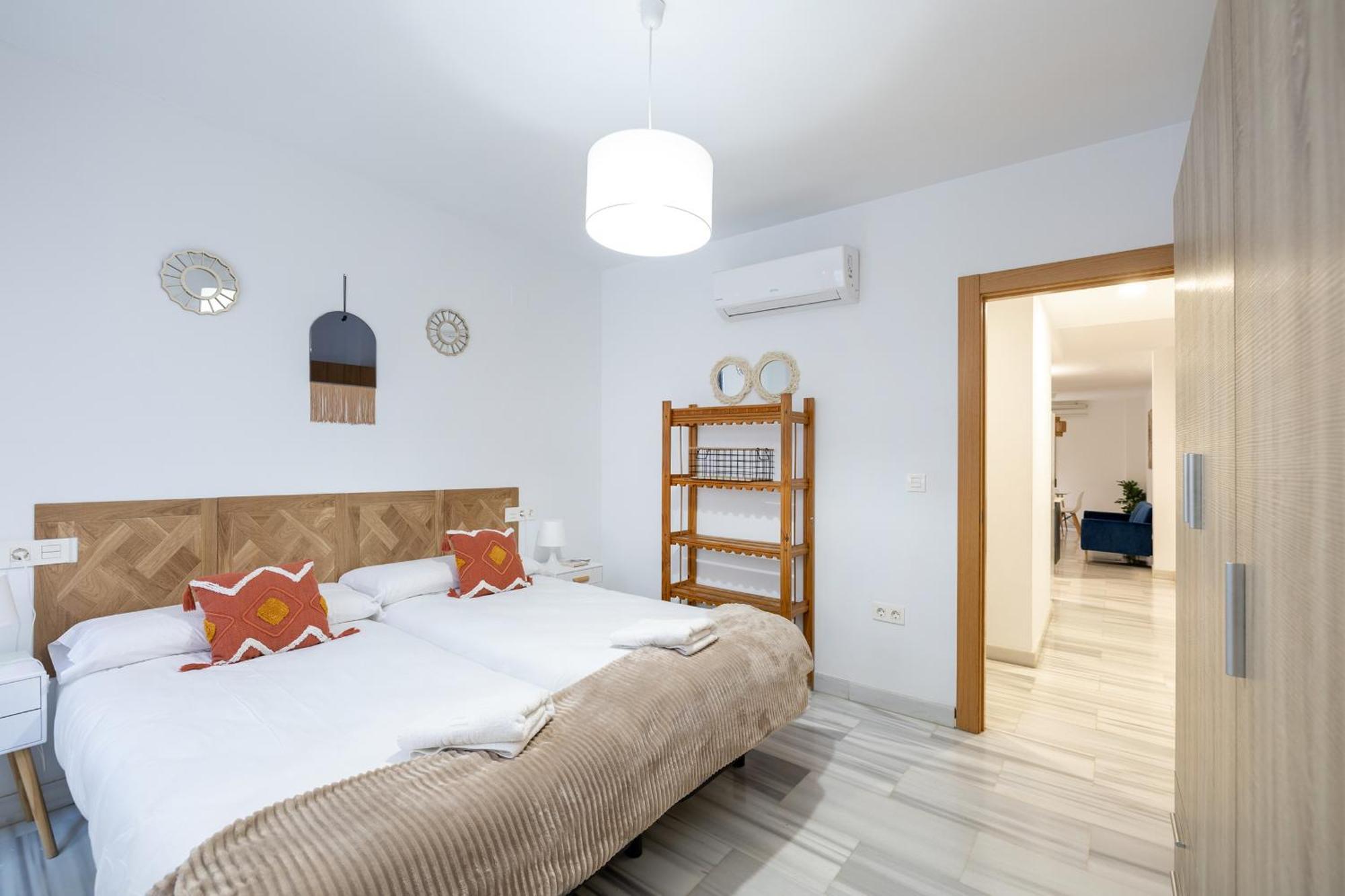 Grace Apartments - 3 Bedroom City Centre Γρανάδα Εξωτερικό φωτογραφία